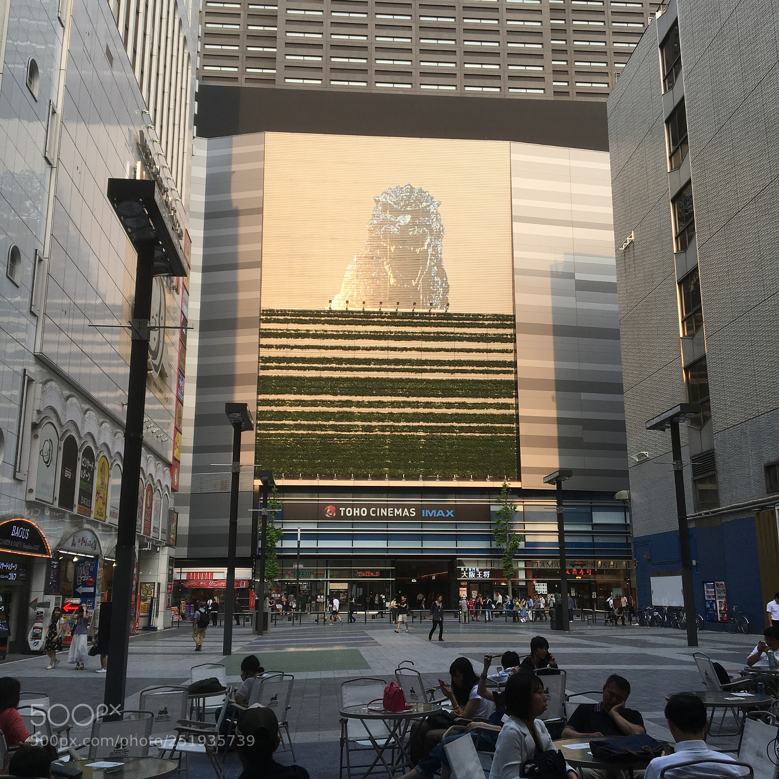 Apple iPhone 6s sample photo. Godzilla in tokyo photography