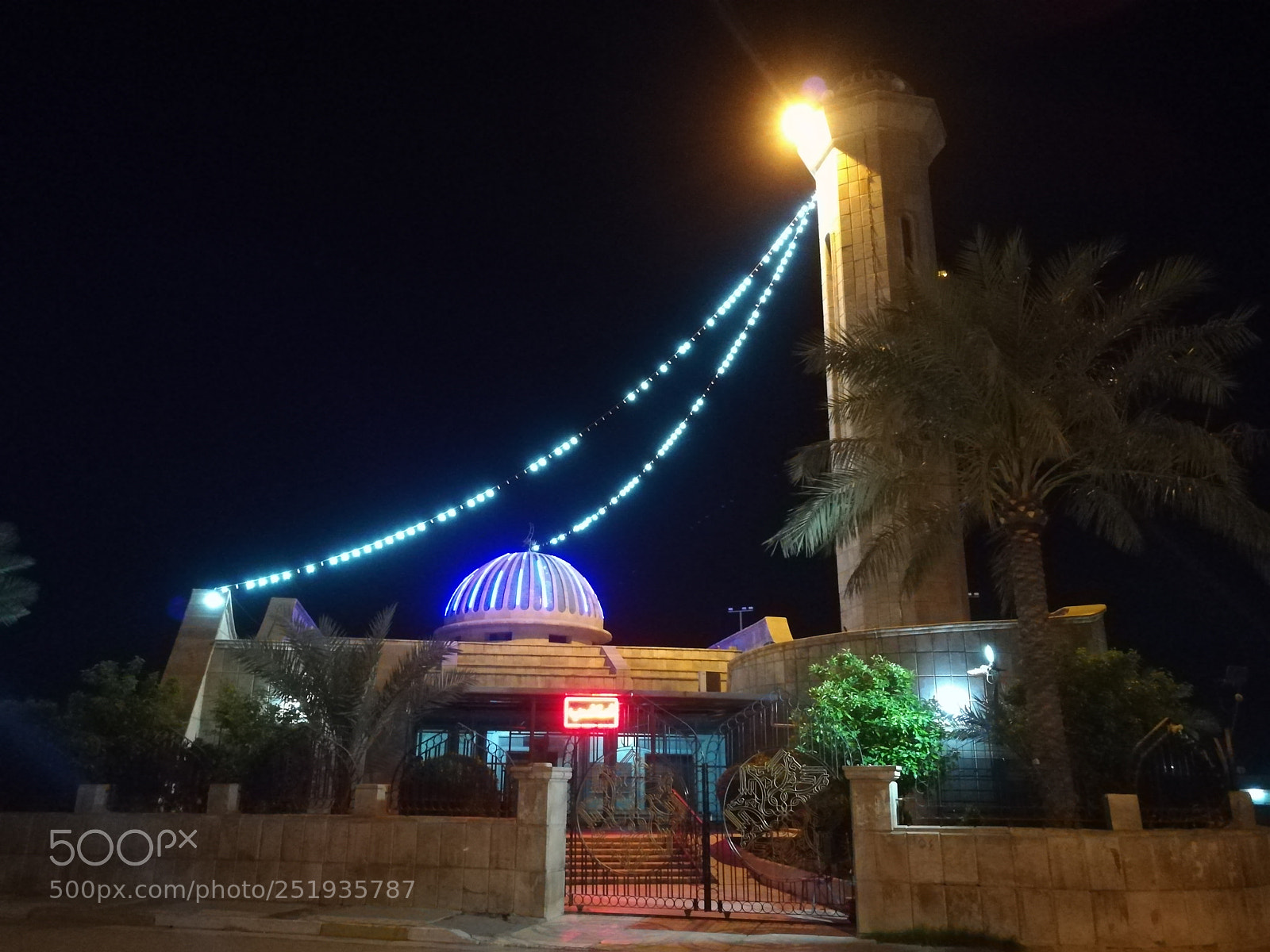 HUAWEI honor 6x sample photo. Colours at night photography