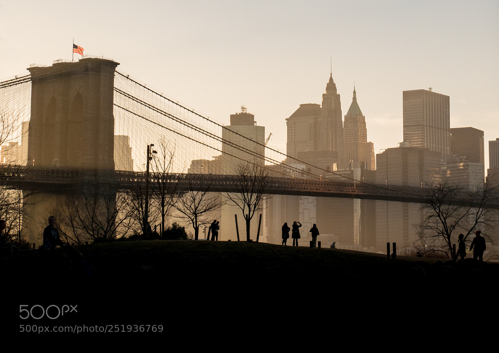 Panasonic Lumix DMC-GX85 (Lumix DMC-GX80 / Lumix DMC-GX7 Mark II) sample photo. Golden sunset at nyc photography