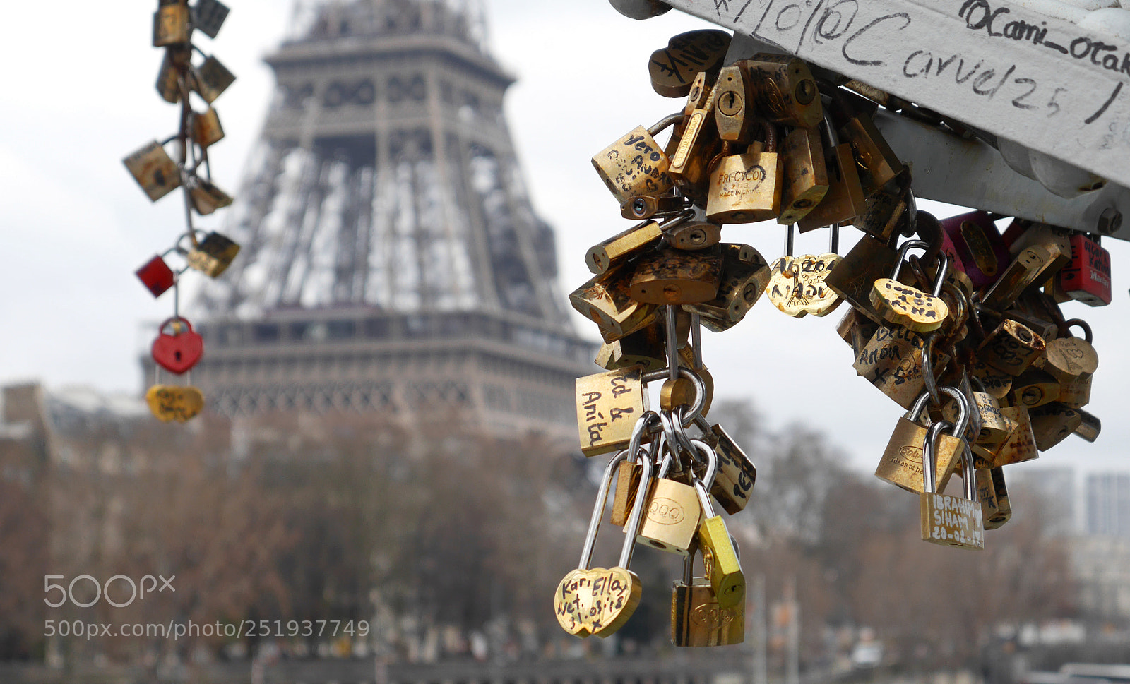 Panasonic Lumix DMC-GX7 sample photo. Paris photography