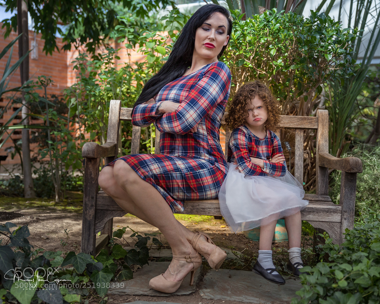 Canon EOS 5D Mark IV sample photo. Mothers and daughters photography