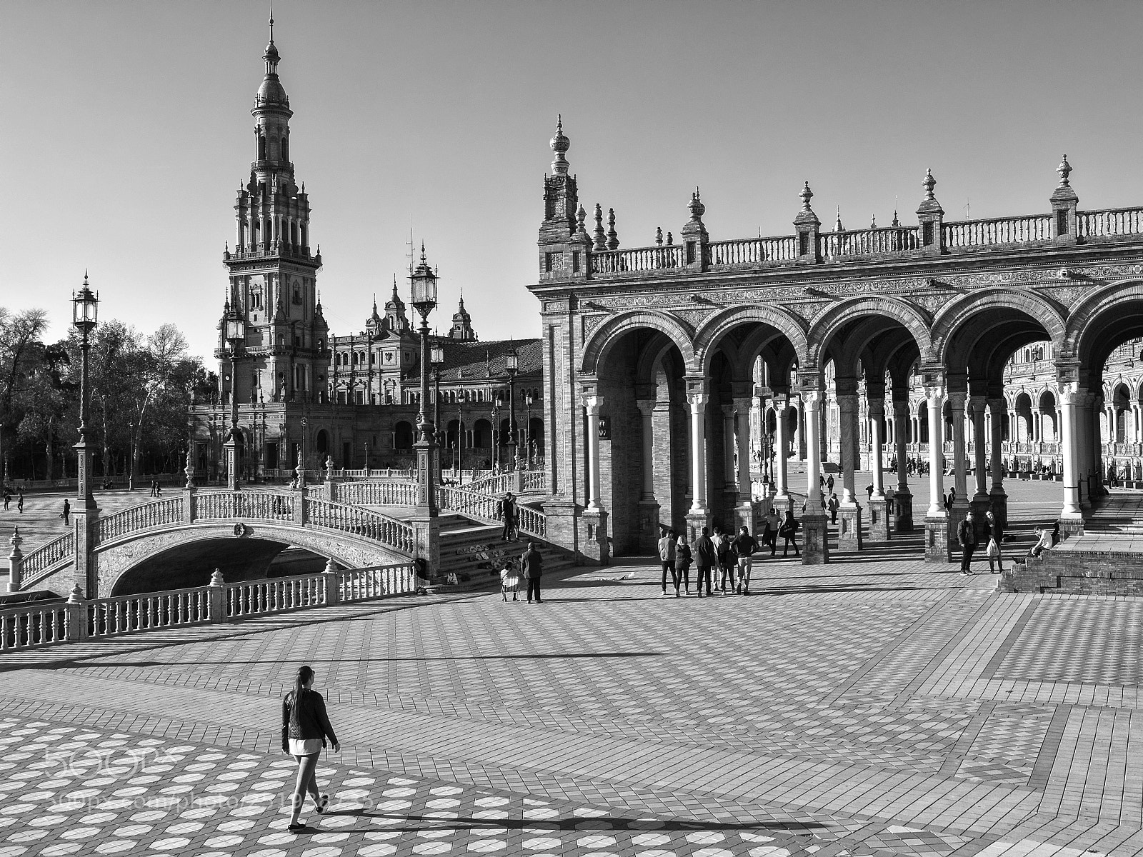 Olympus OM-D E-M1 sample photo. Plaza de espa a photography