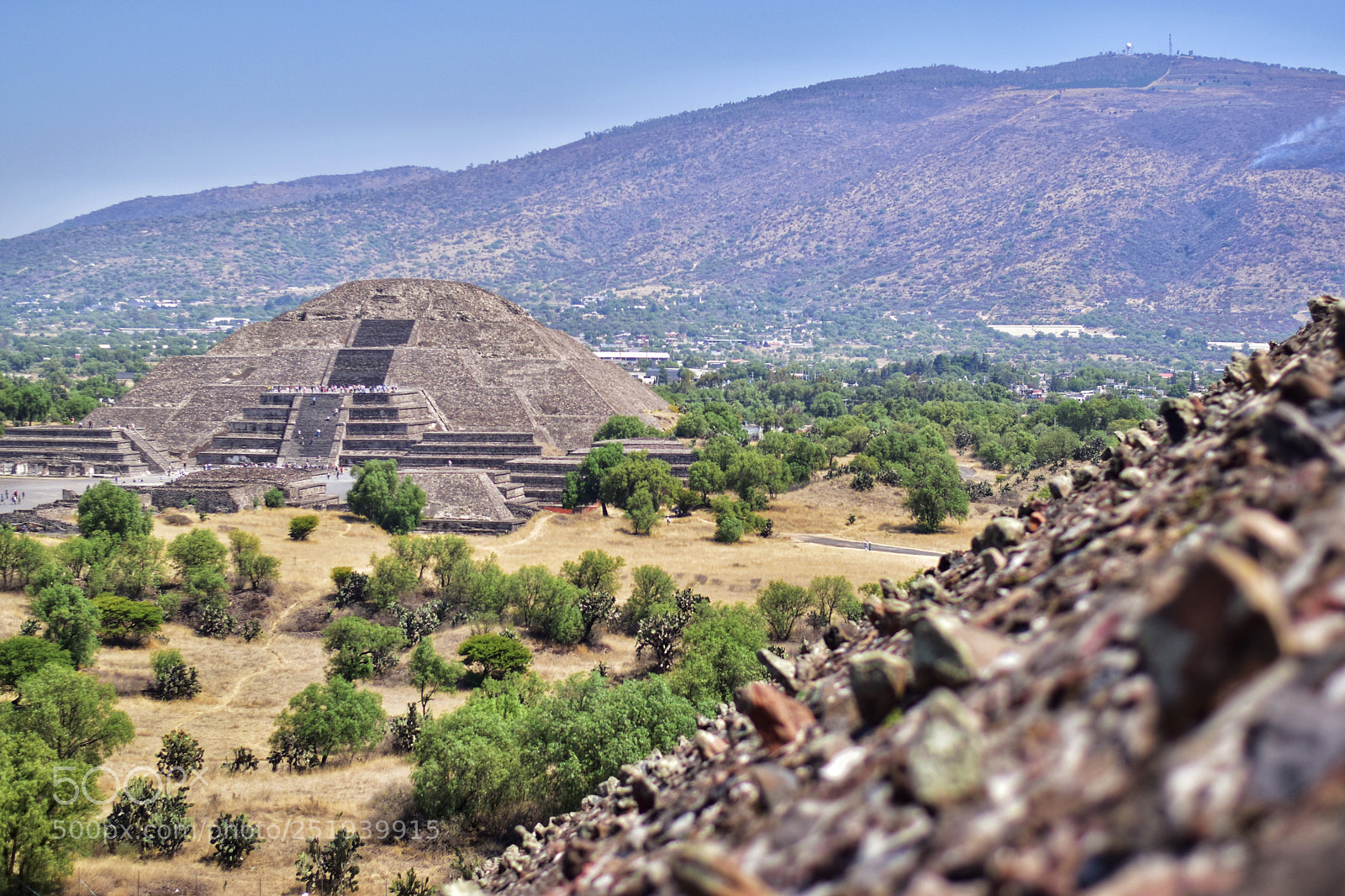 Nikon D5600 sample photo. Pyramid tehotihuacan in mexico photography