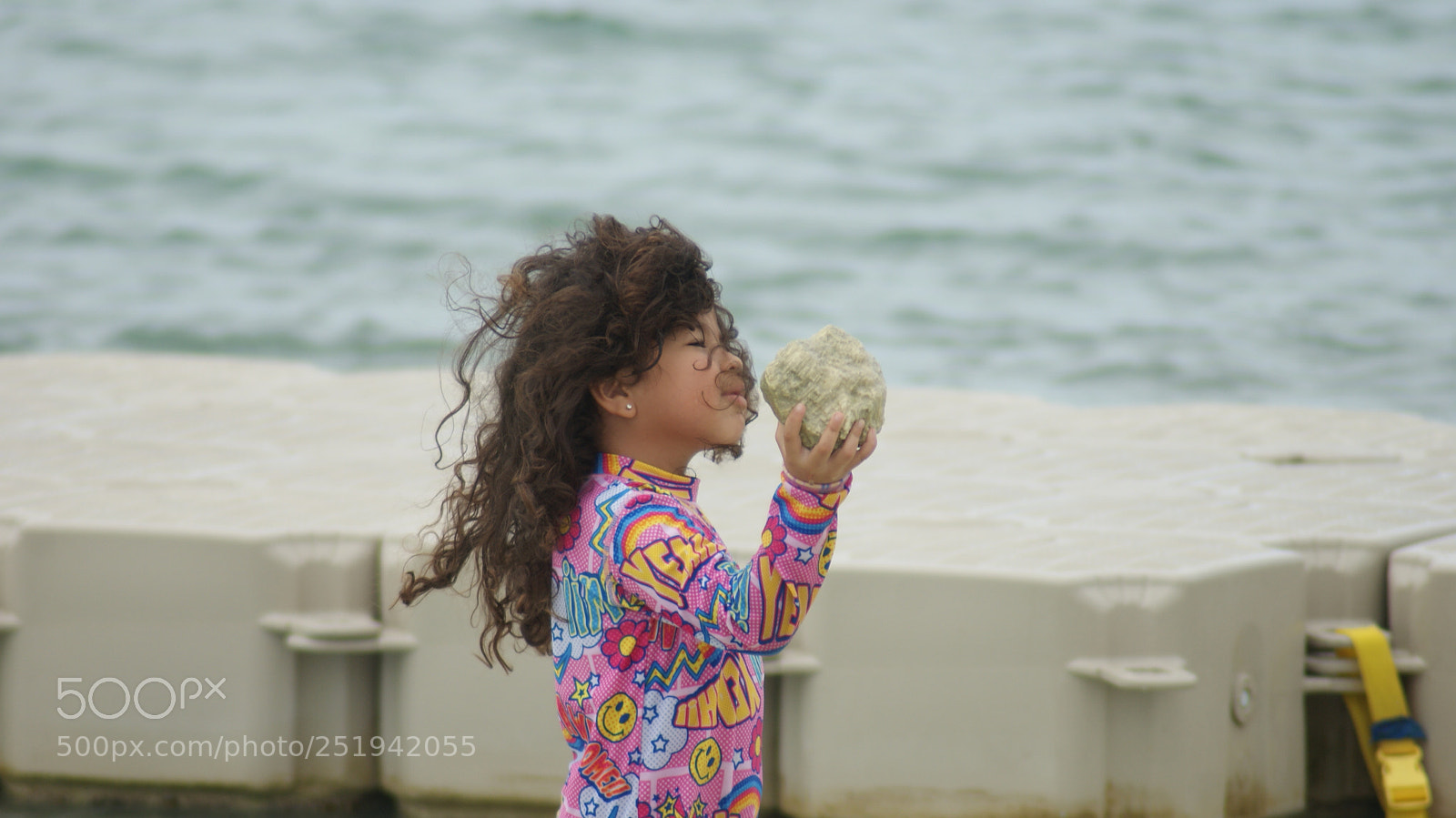 Sony Alpha DSLR-A300 sample photo. Innocent beauty photography