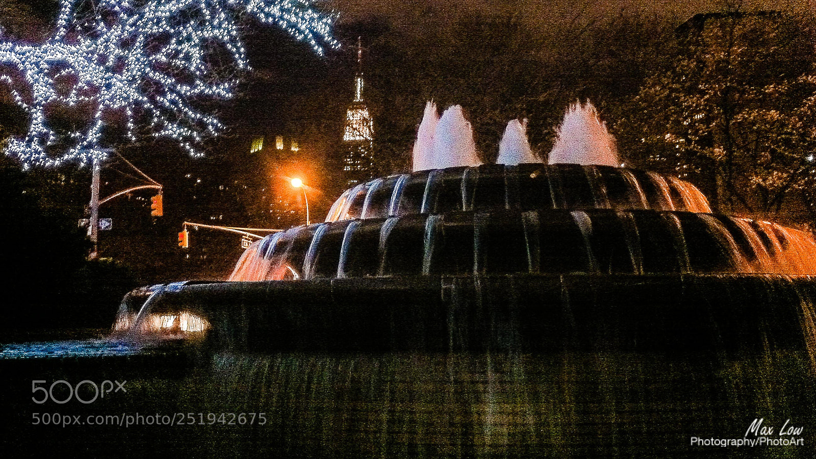 Apple iPhone 4 sample photo. Empire and fountain photography