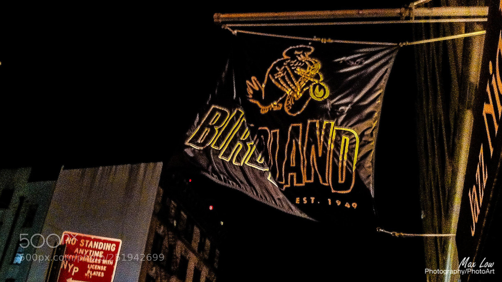 Apple iPhone 4 sample photo. Birdland banner photography