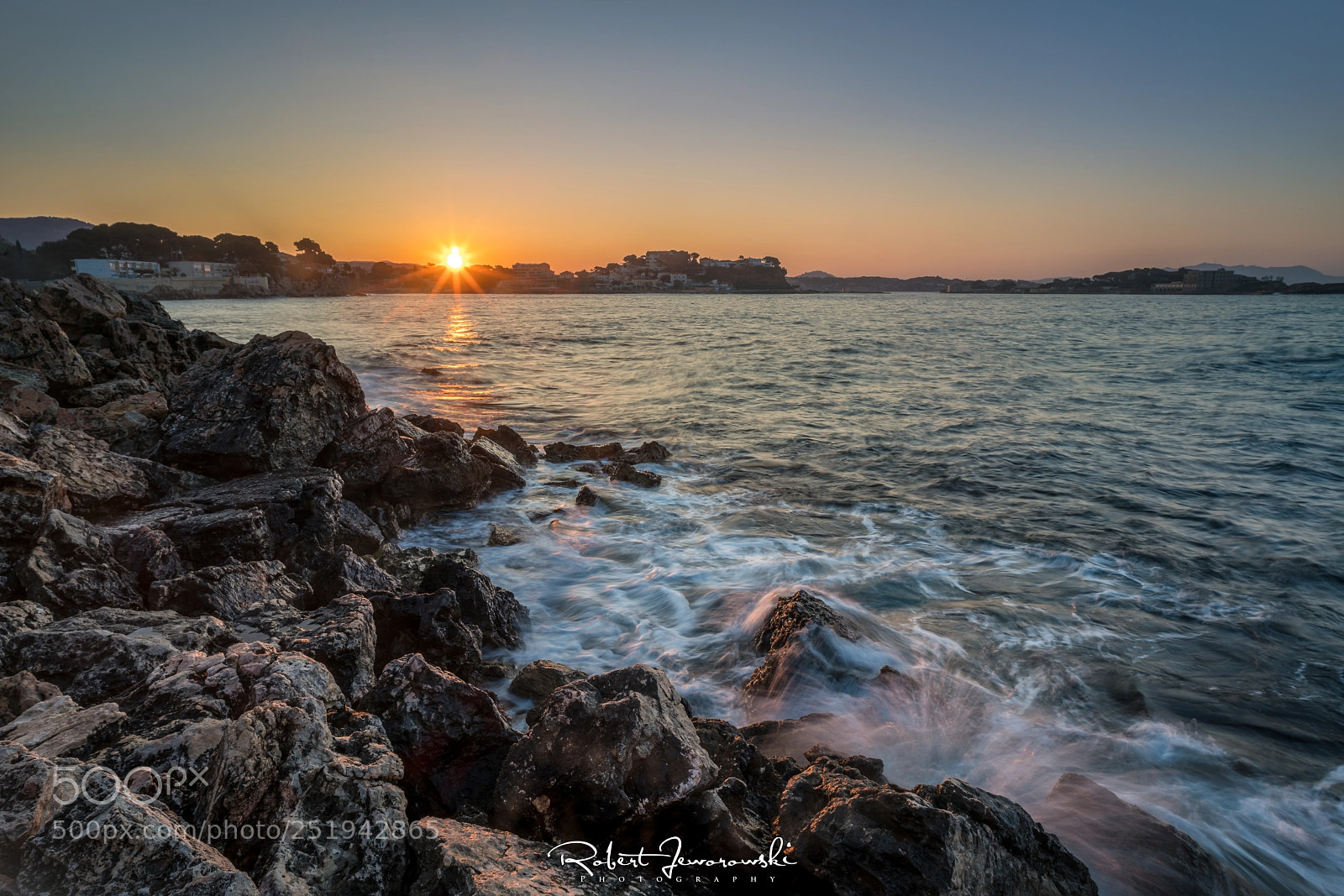 Sony a7R II sample photo. Sunrise bandol photography