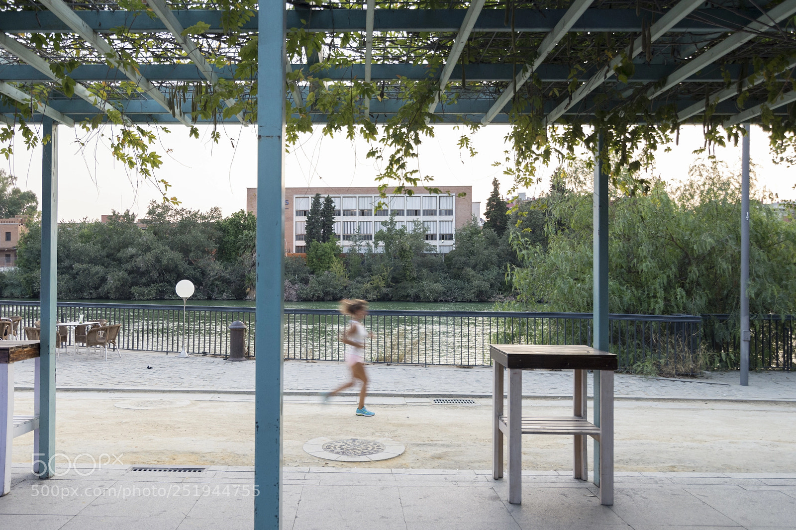 Nikon D7100 sample photo. Run photography