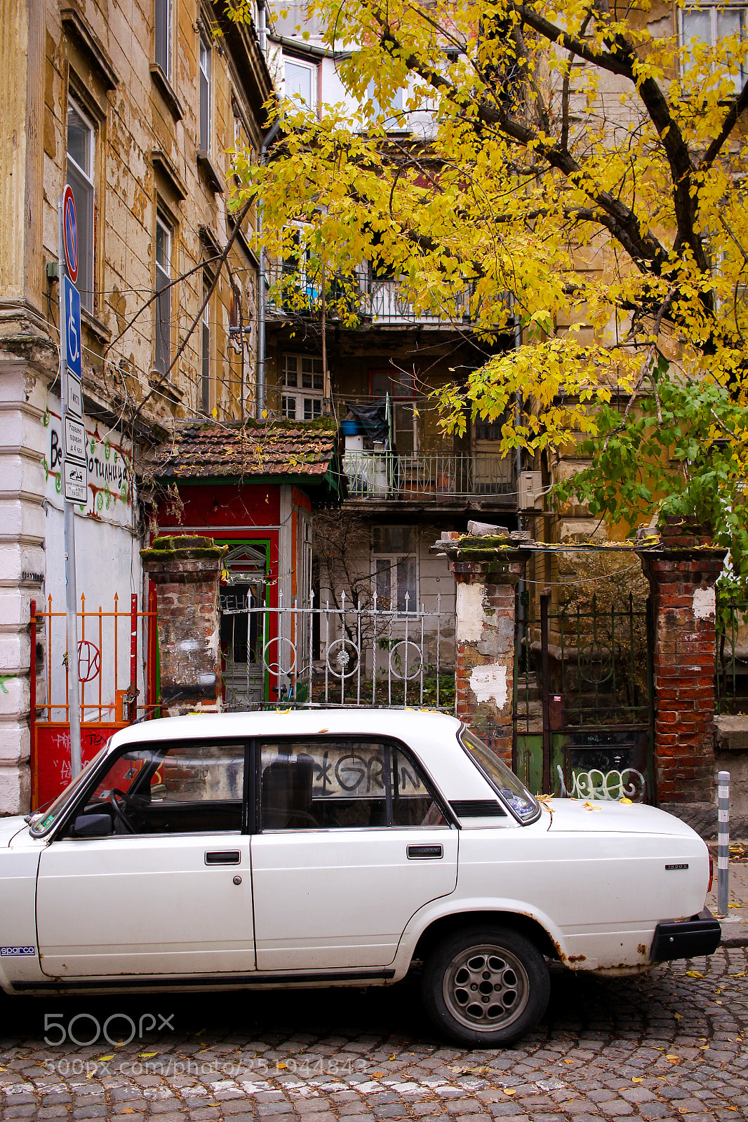 Canon EOS 600D (Rebel EOS T3i / EOS Kiss X5) sample photo. Autumn photography