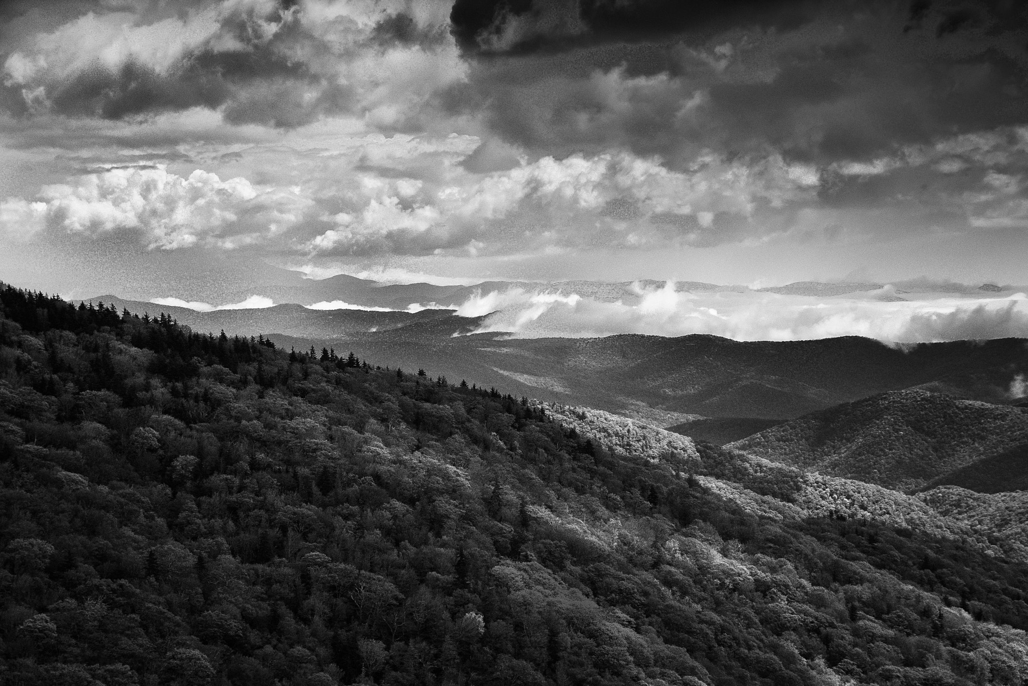 Pentax K100D sample photo. Blue ridge mountains photography