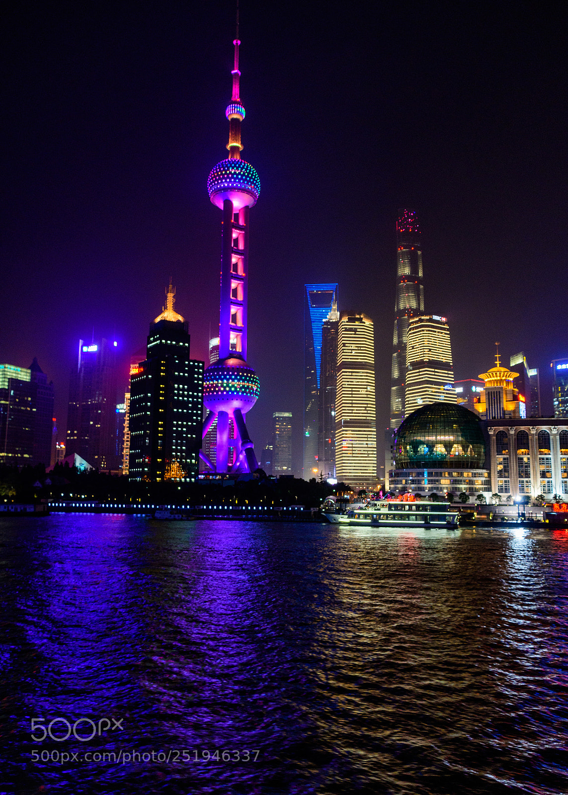Nikon D500 sample photo. Huangpu river cruise photography