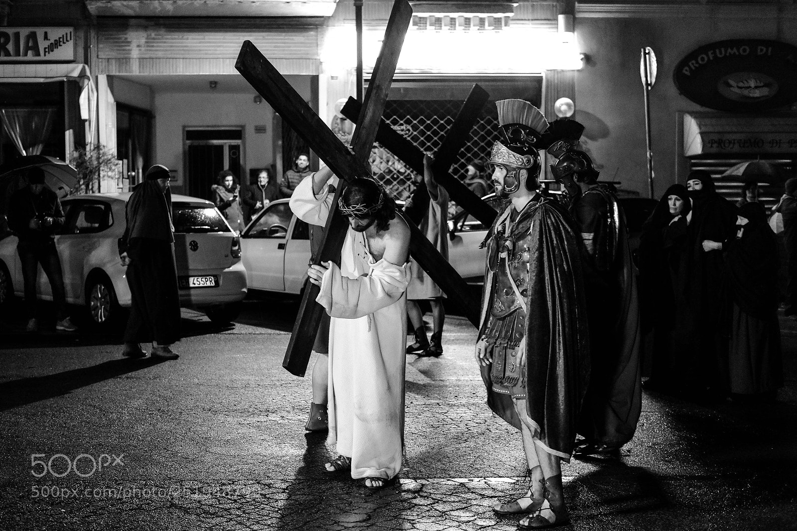 Fujifilm X-E1 sample photo. Holy friday photography