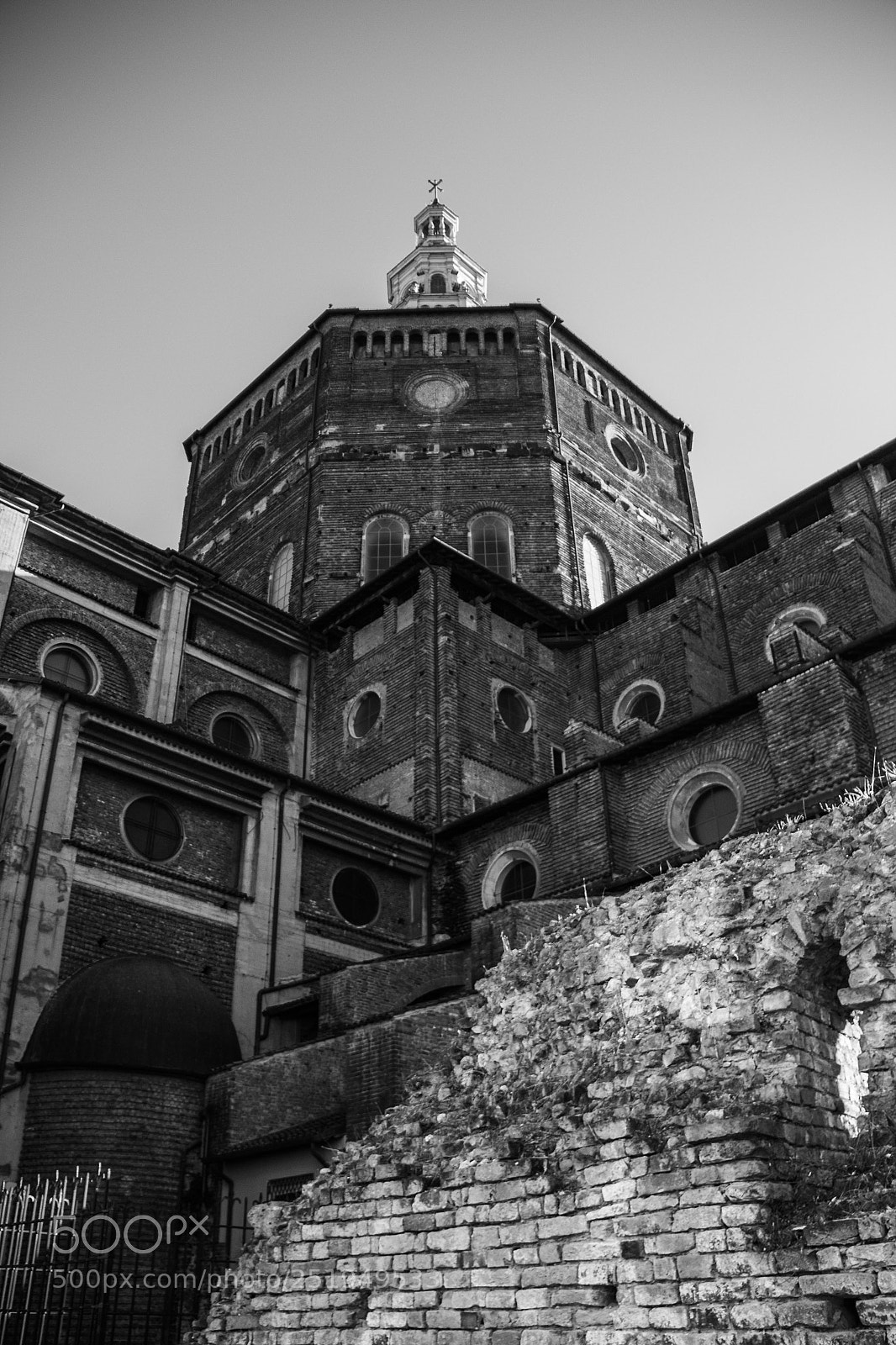 Canon EOS 1200D (EOS Rebel T5 / EOS Kiss X70 / EOS Hi) sample photo. Pavia - il duomo photography