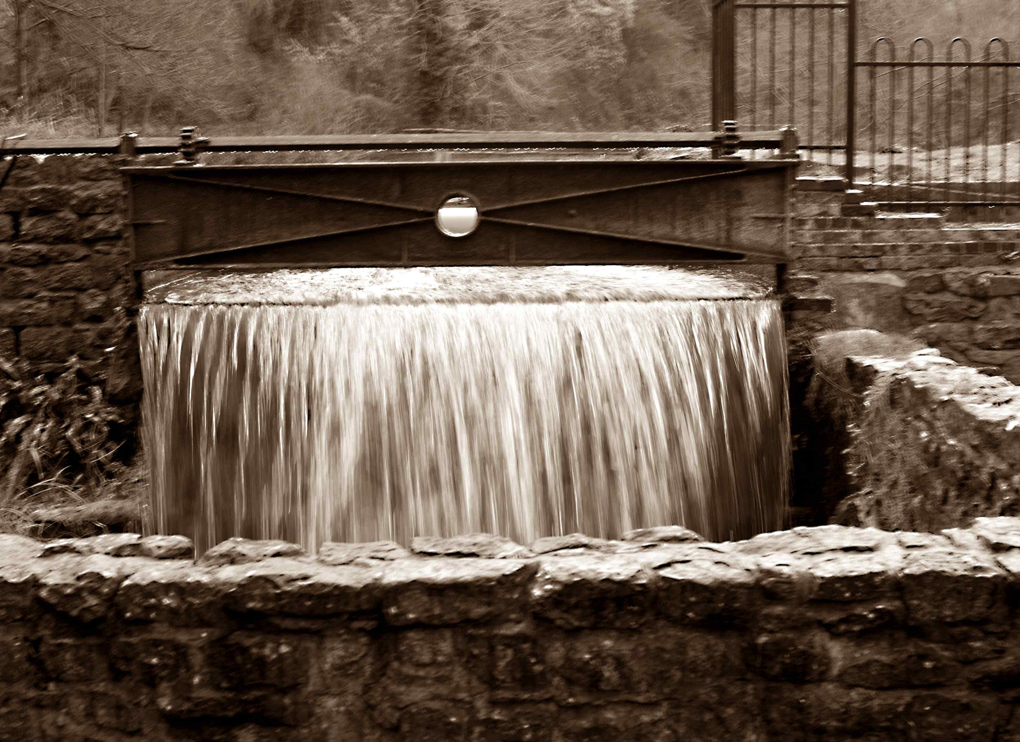 Canon EF 28-80mm f/3.5-5.6 sample photo. Water photography