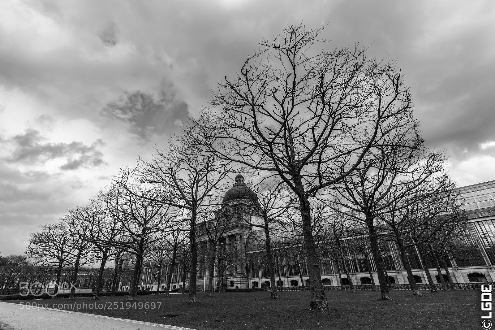 Canon EOS 6D Mark II sample photo. Bayerische staatskanzlei photography