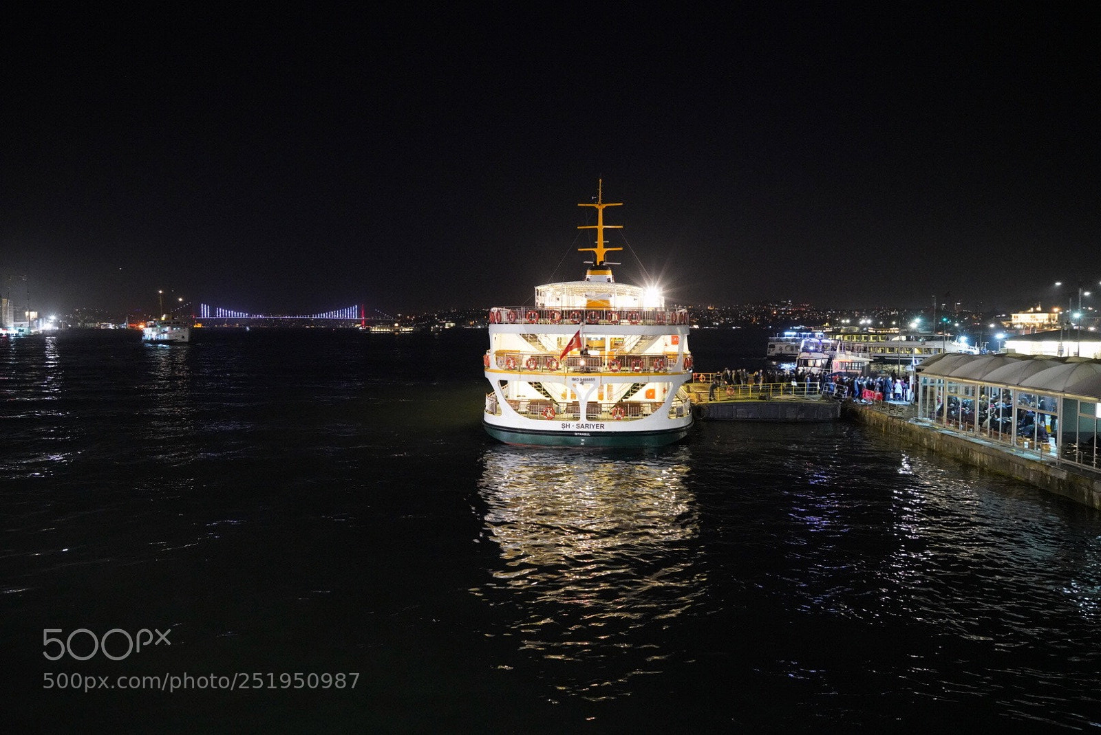 Sony a7R III sample photo. City lights / istanbul photography