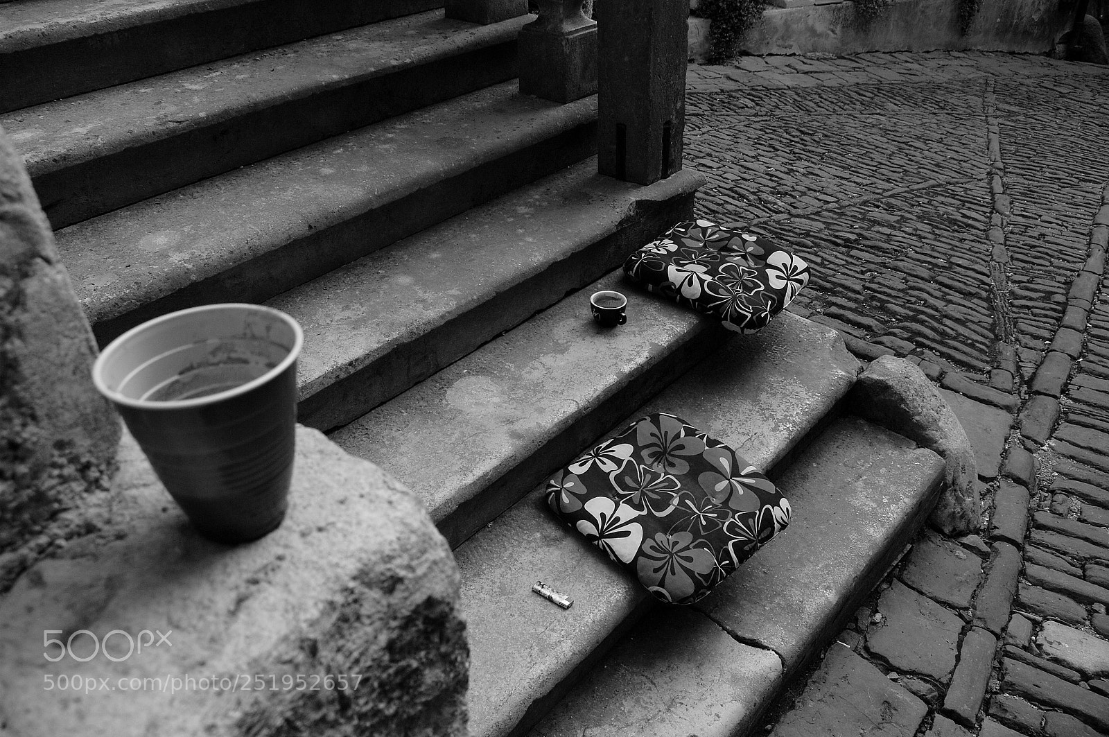 Pentax K20D sample photo. Coffee break photography