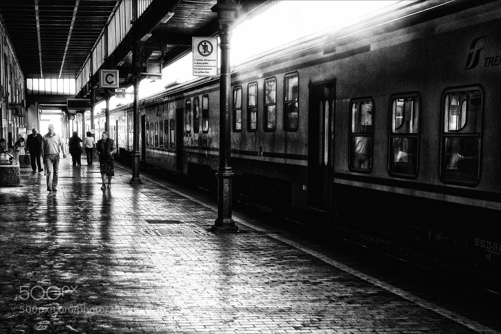 Sony Cyber-shot DSC-H50 sample photo. Genova piazza principe railway photography