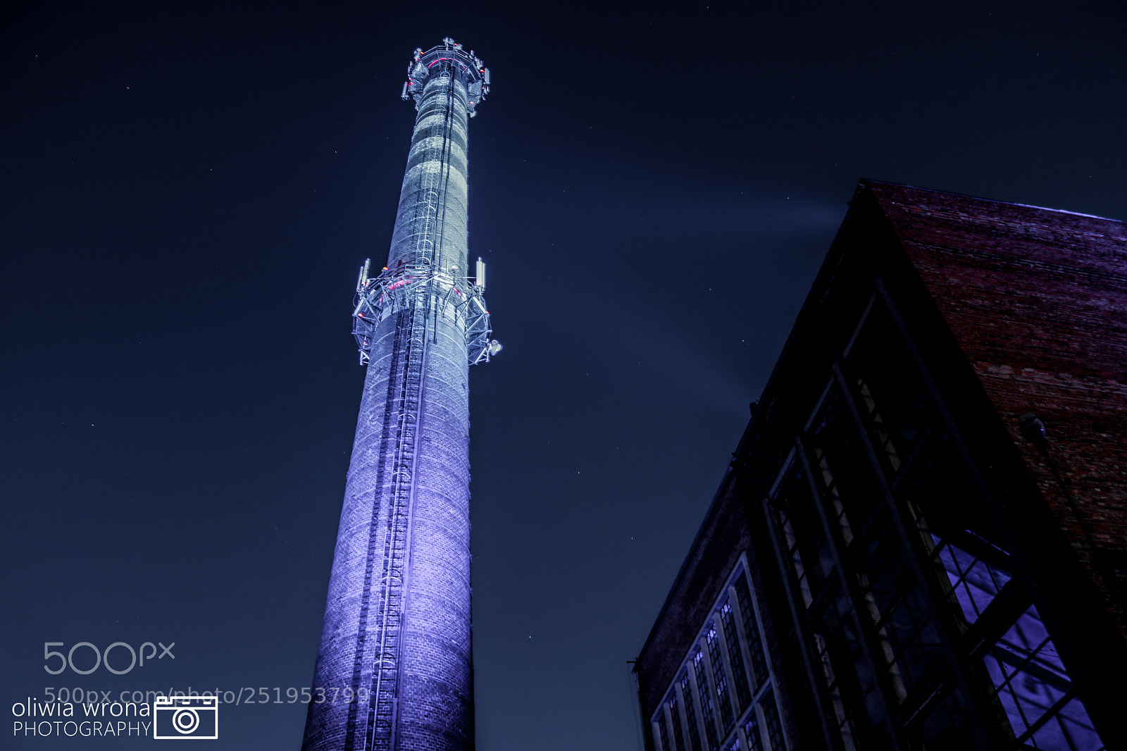 Canon EOS 760D (EOS Rebel T6s / EOS 8000D) sample photo. "light it up blue" photography