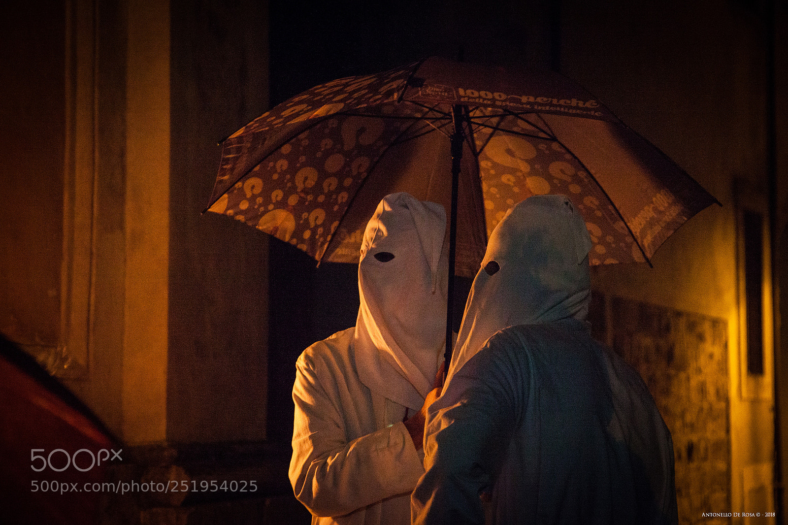 Canon EOS 5D Mark II sample photo. Processione del cristo morto photography