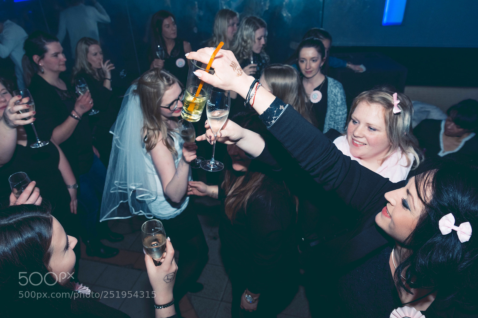 Nikon D7200 sample photo. Party time photography