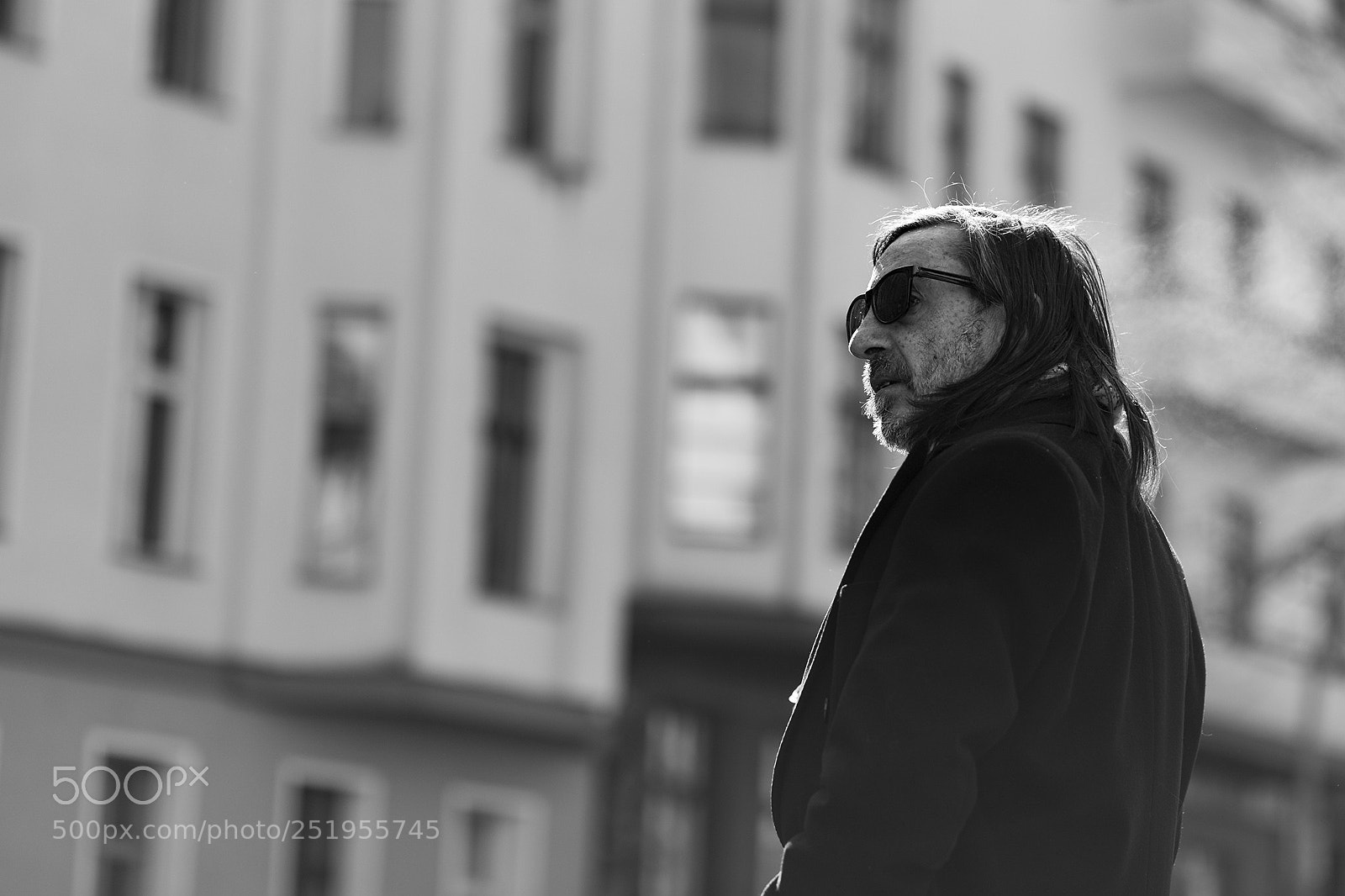 Canon EOS 5D Mark IV sample photo. Man in kreuzberg ii photography