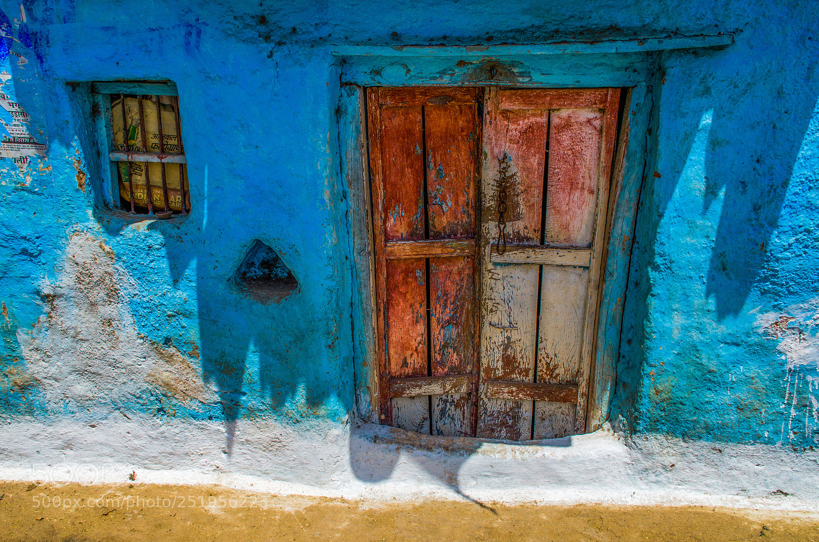 Nikon D7000 sample photo. Old door photography