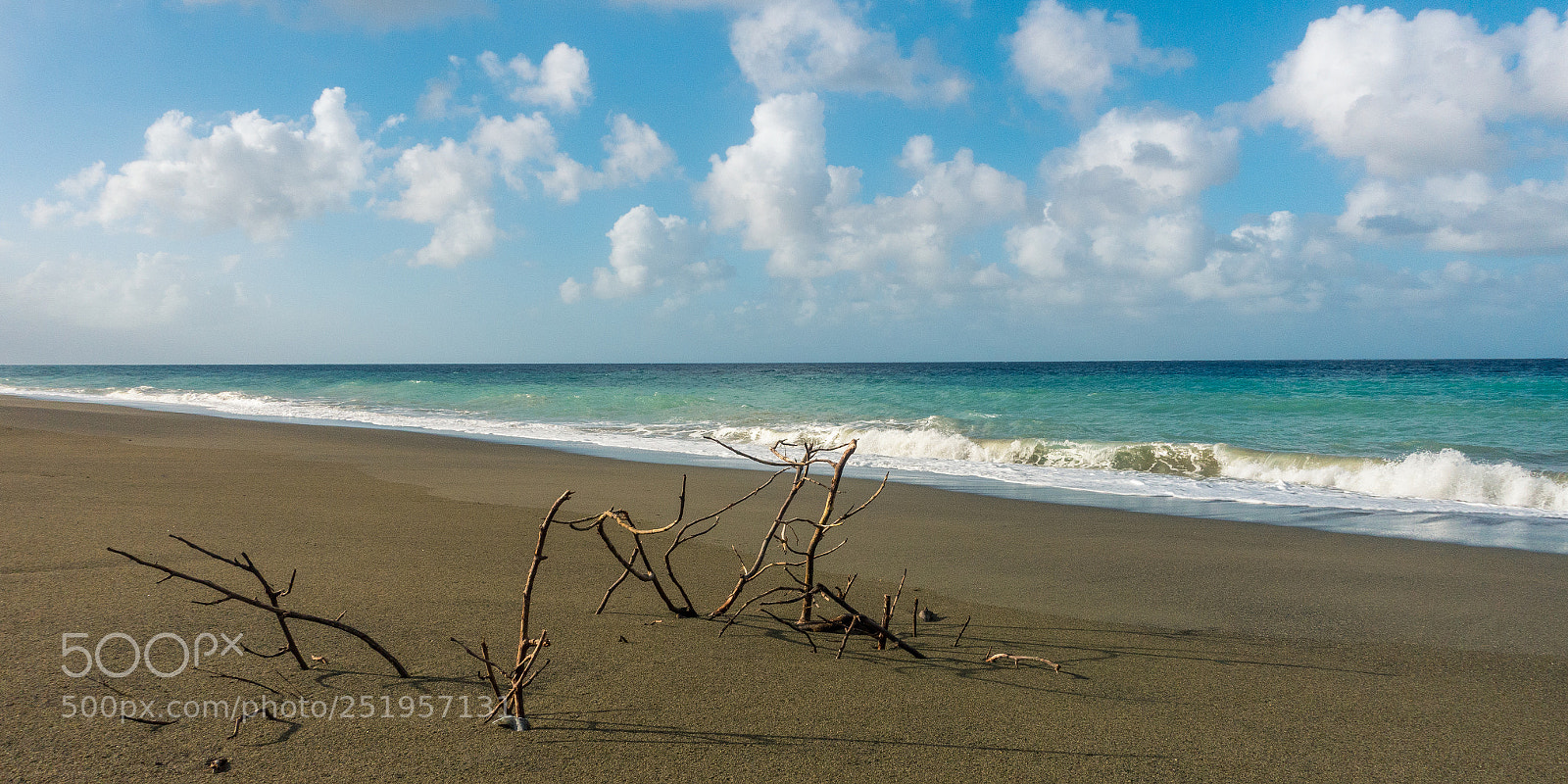 Sony Cyber-shot DSC-RX100 III sample photo. By the beach photography