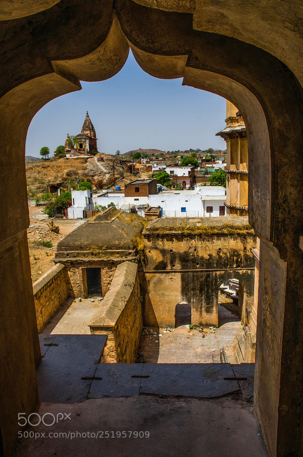 Nikon D7000 sample photo. Temple window view photography