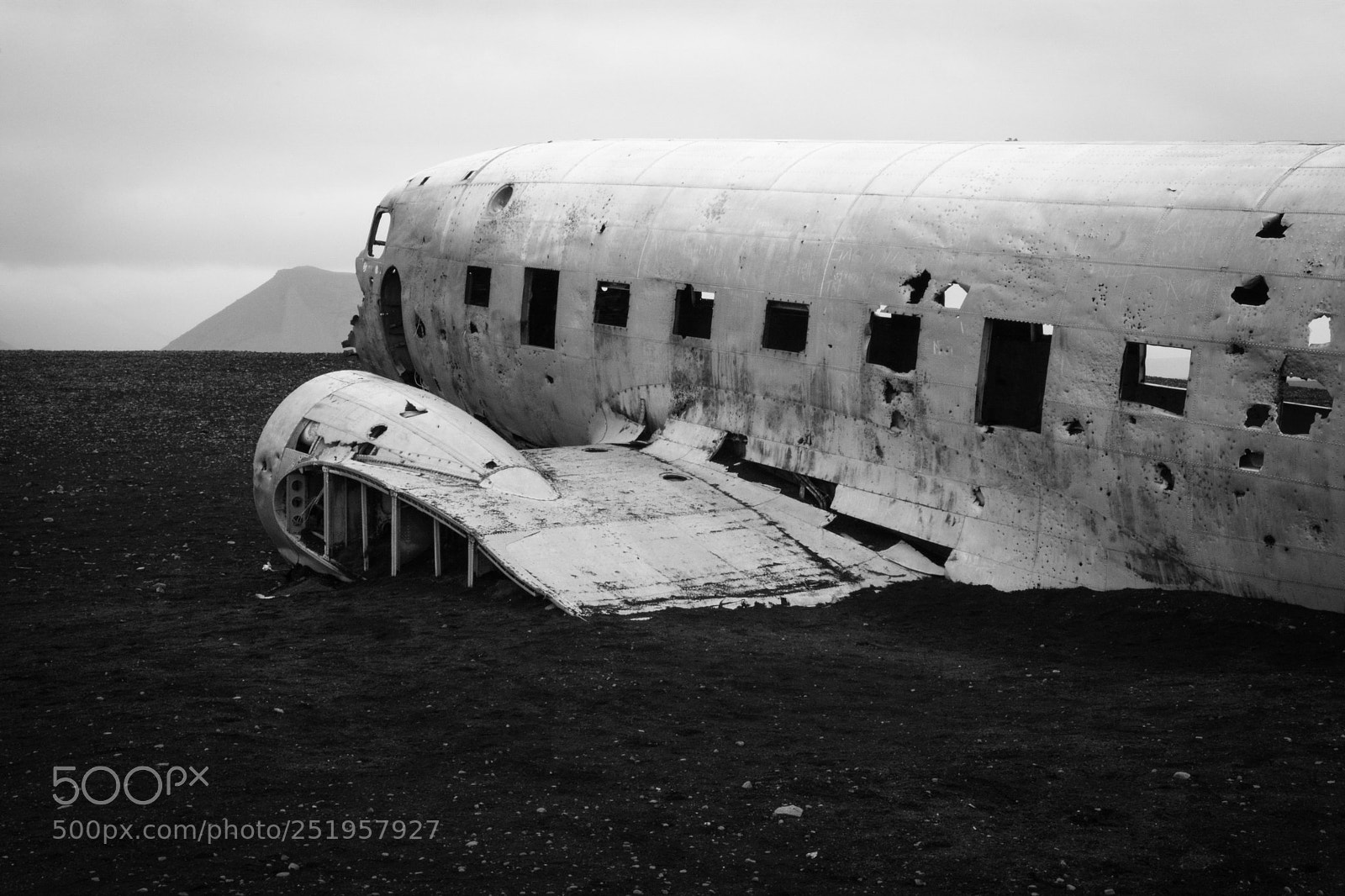 Nikon D7100 sample photo. Airplane wreck, iceland photography