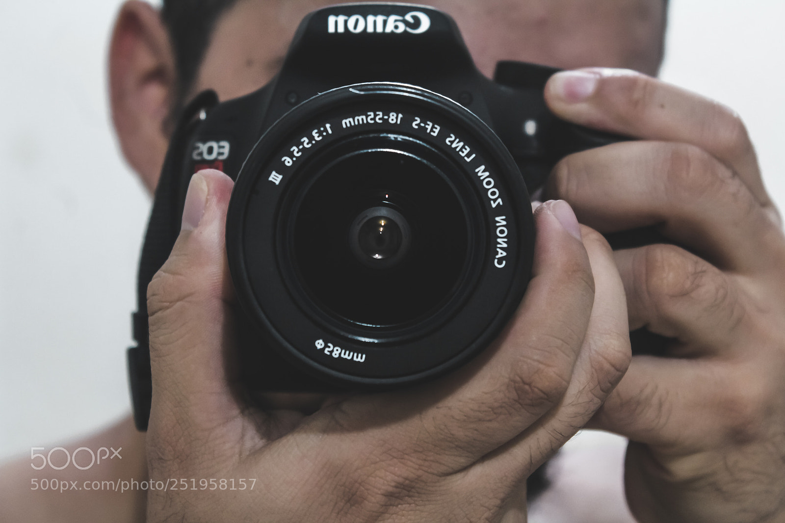 Canon EOS 1200D (EOS Rebel T5 / EOS Kiss X70 / EOS Hi) sample photo. Auto retrato photography