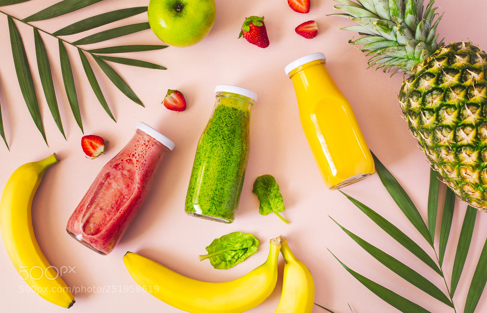 Canon EOS 5D Mark IV sample photo. Flat-lay of colorful smoothies photography