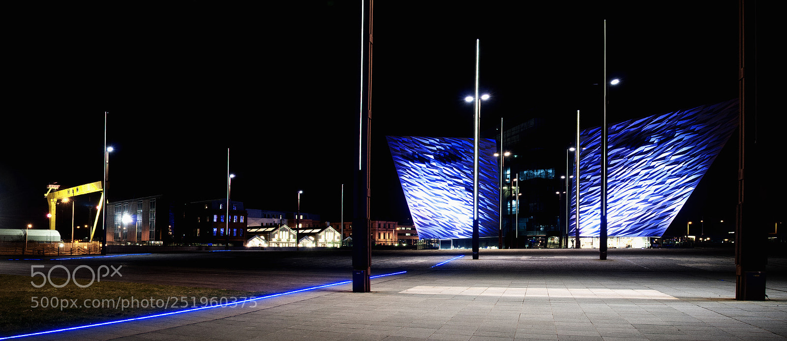 Nikon D300S sample photo. Titanic centre and titanic photography