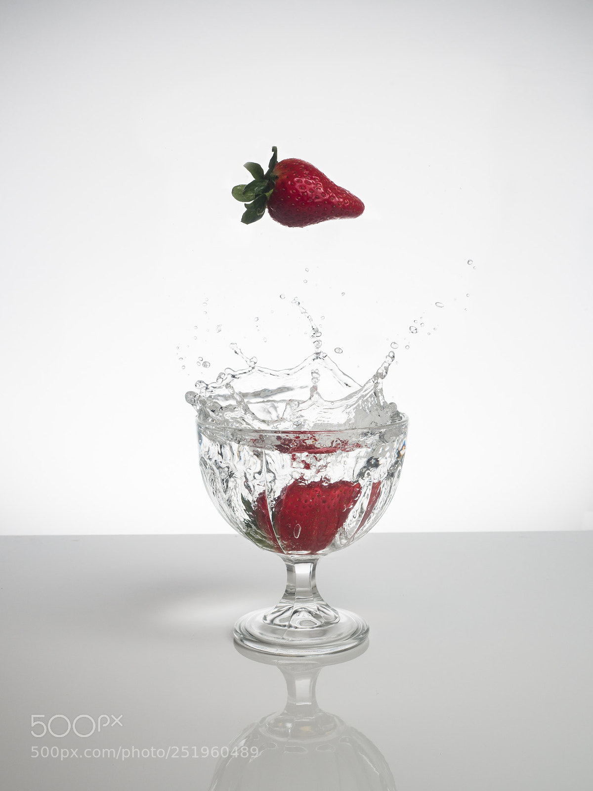 Olympus OM-D E-M5 II sample photo. Flying strawberry photography
