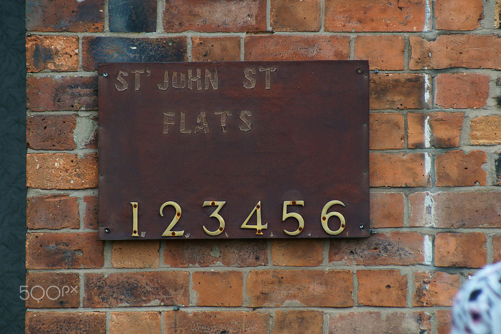 Sony 75-300mm F4.5-5.6 sample photo. No thrills flat numbering photography