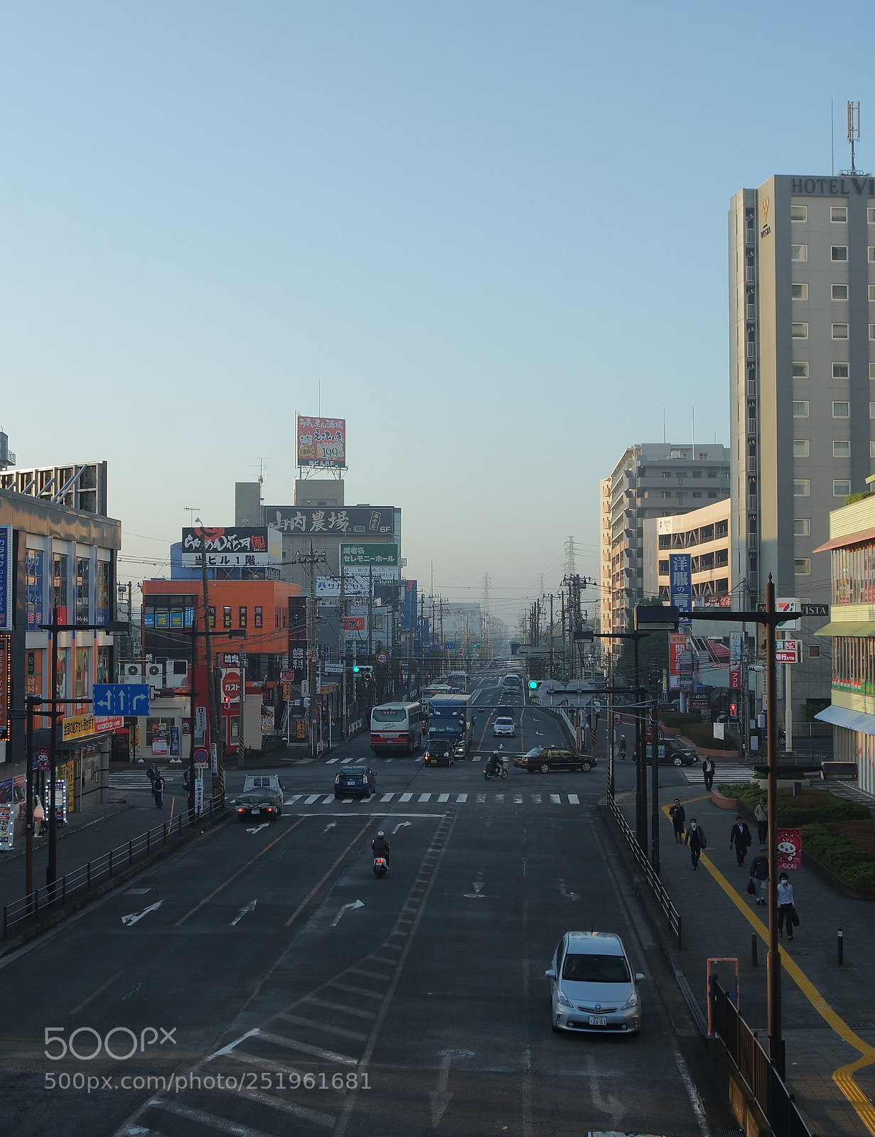 Samsung NX3000 sample photo. Quite hours photography