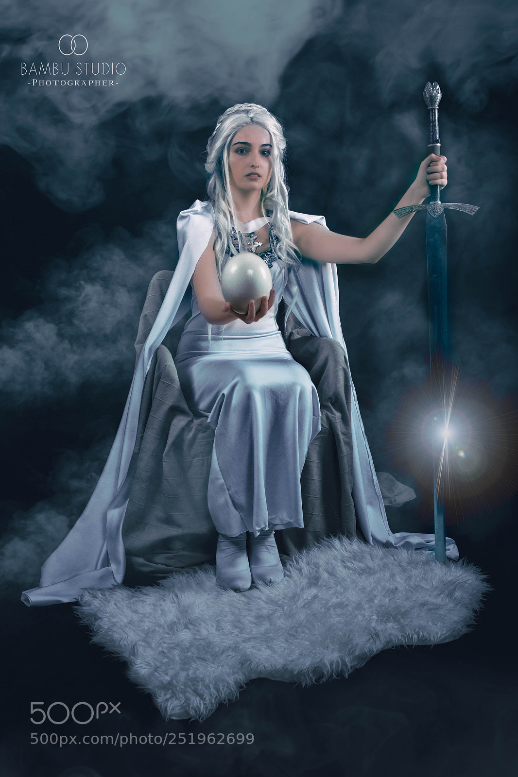 Canon EOS 60D sample photo. Daenerys targaryen photography