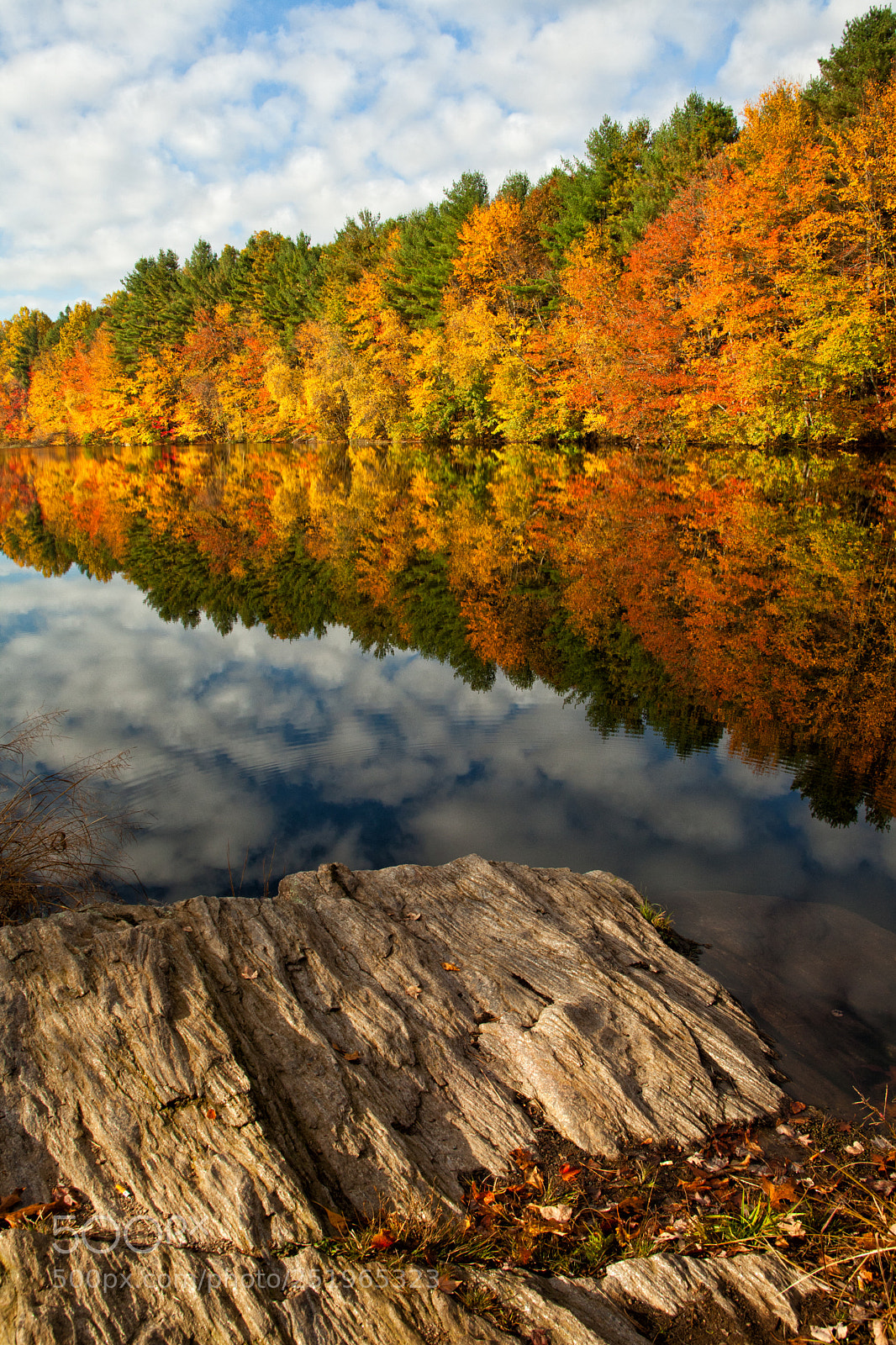 Canon EOS 5D Mark II sample photo. Autumn day photography