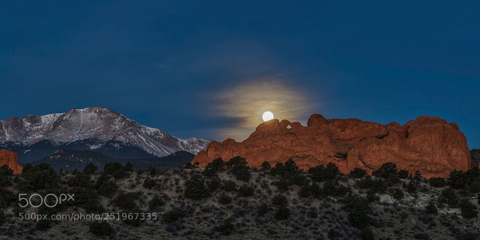 Nikon D850 sample photo. Full moon setting over photography
