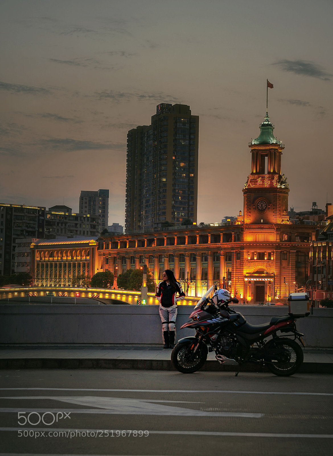 Sony a7 II sample photo. 机车女孩 photography