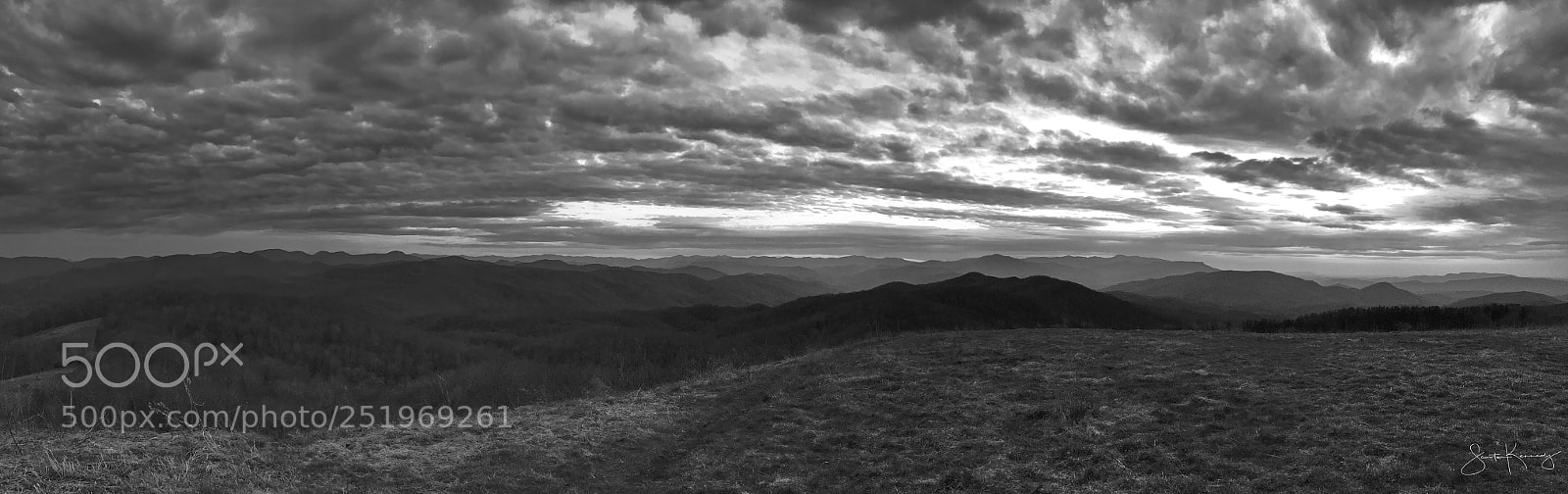 Apple iPhone 7 sample photo. B&w pano wm photography