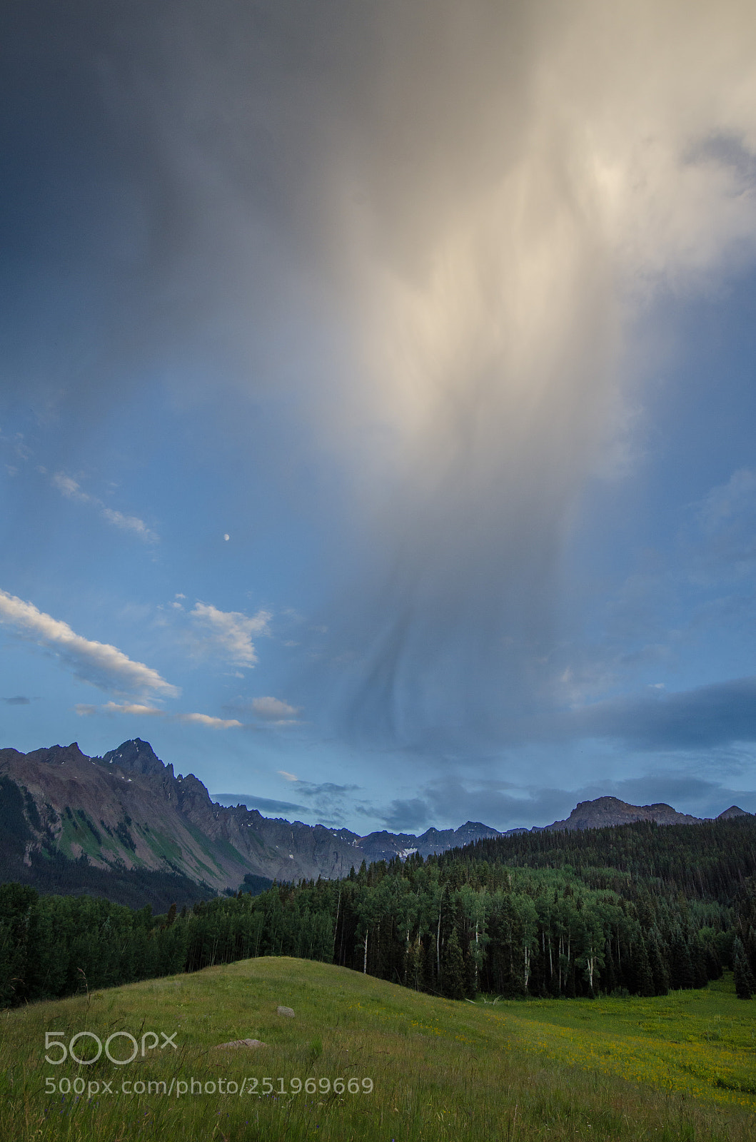 Nikon D7000 sample photo. Otherworldly cloud over mt photography