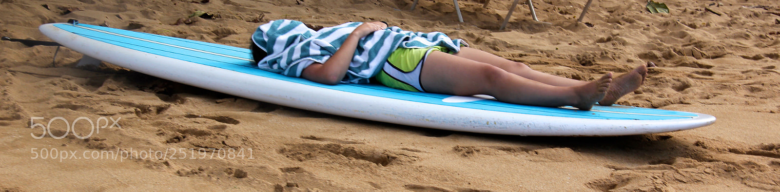 Canon EOS 60D sample photo. Surfboard siesta photography