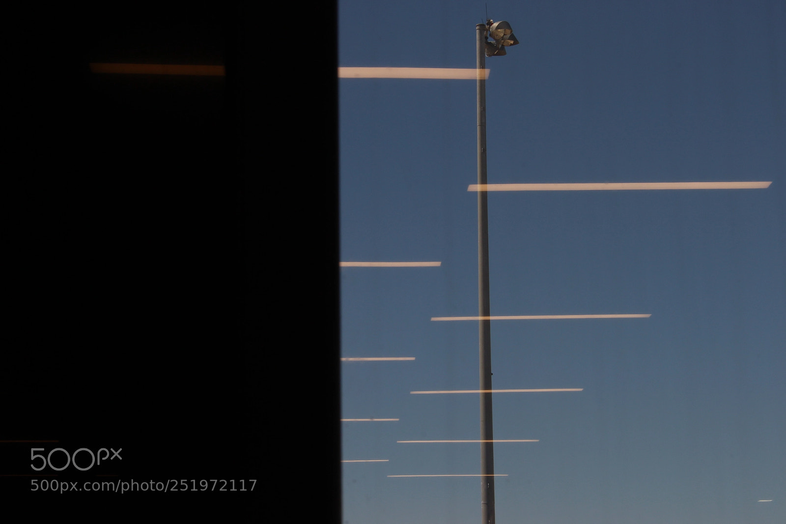 Canon EOS 700D (EOS Rebel T5i / EOS Kiss X7i) sample photo. Lights and lines photography