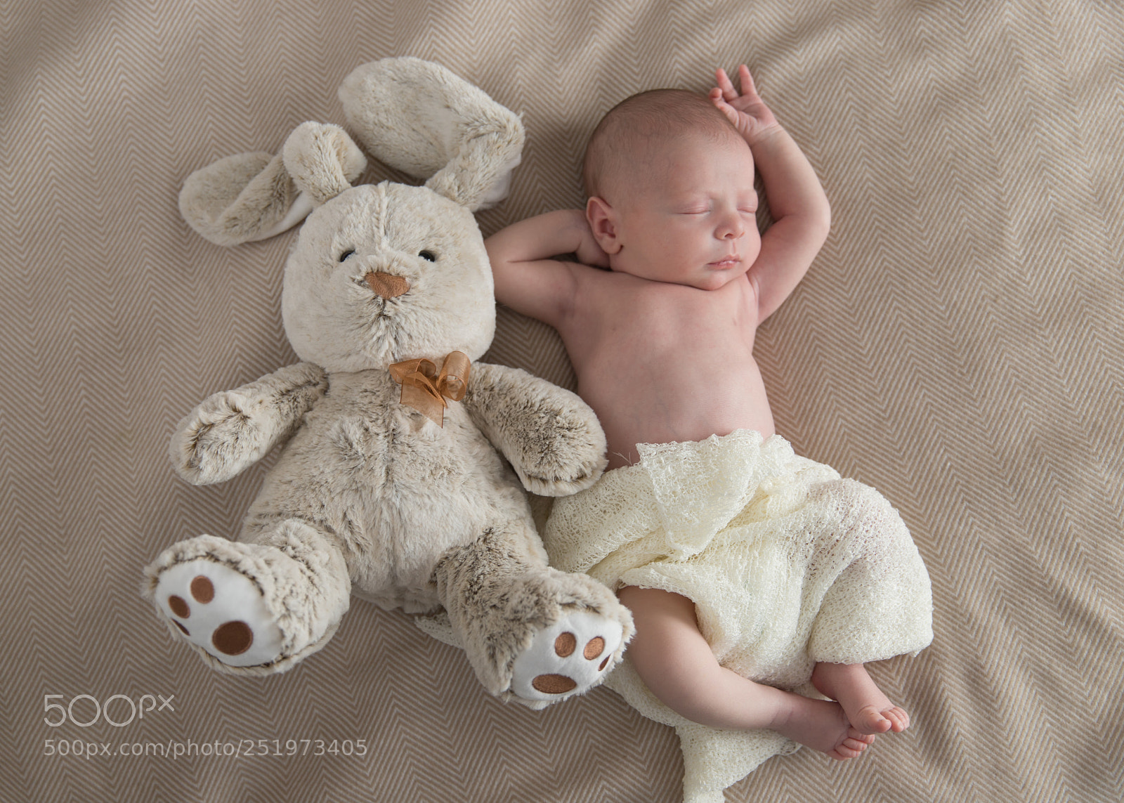 Canon EOS 6D Mark II sample photo. Easter monday nap photography