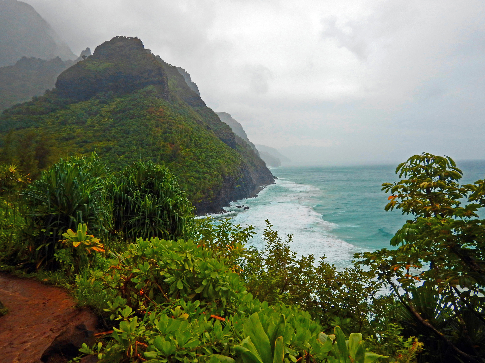 Nikon Coolpix AW130 sample photo. Napali coast kauai 6 photography