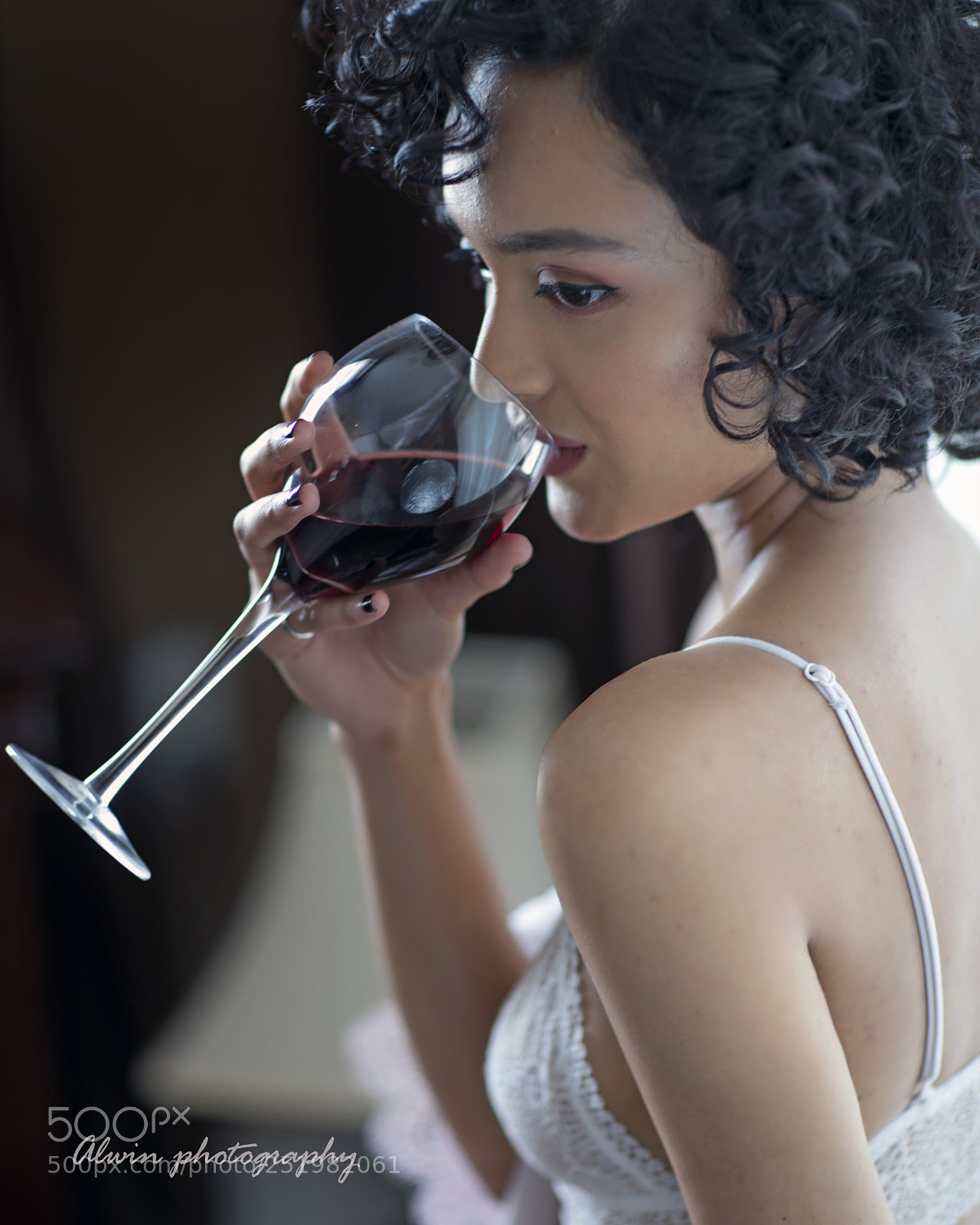 Canon EOS 5D Mark IV sample photo. Red wine photography