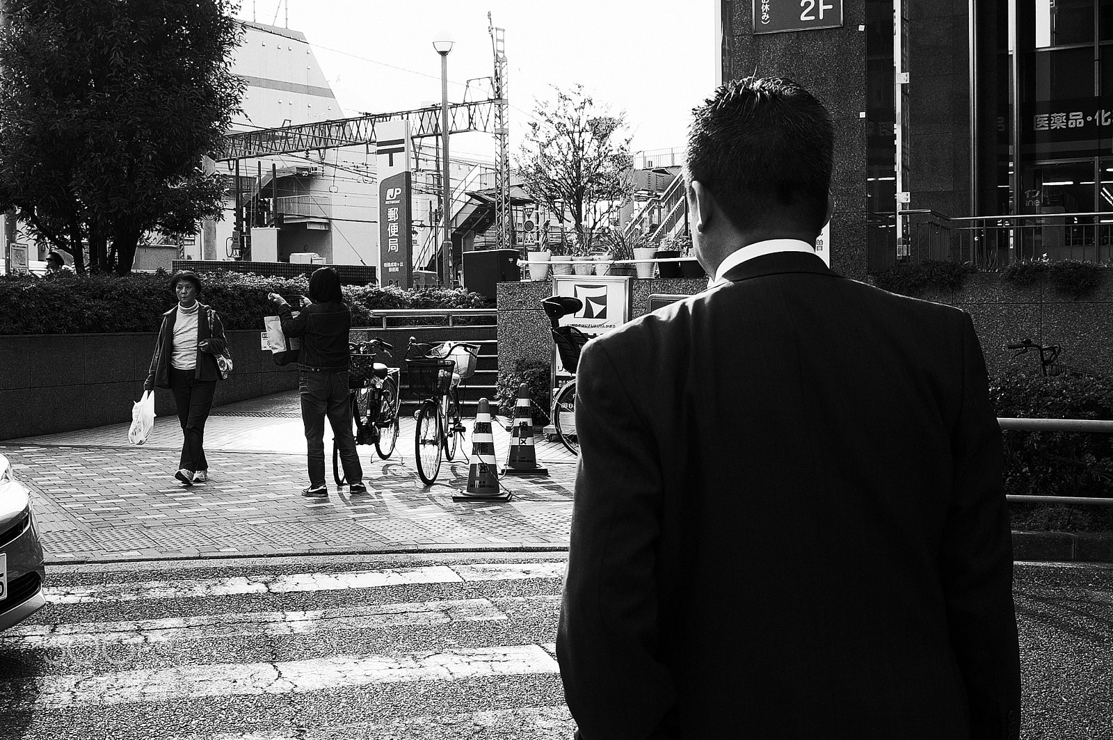 Ricoh GR II sample photo. Streets photography