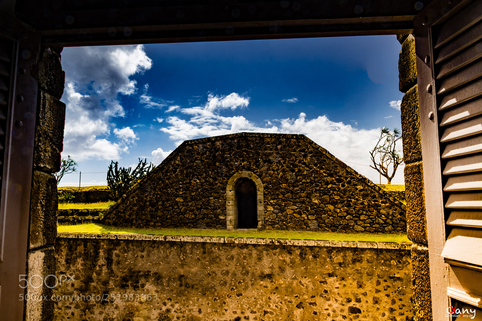 Nikon D7500 sample photo. Open the window to photography