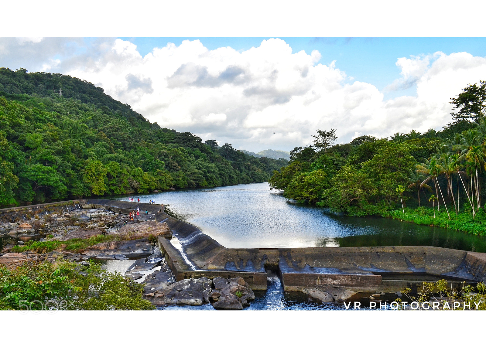 Nikon D5100 sample photo. Beauty - unnoticed photography
